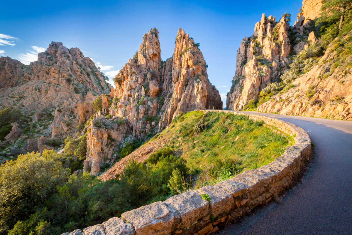 The winding mountain road at Calques de Piana in Corsica
